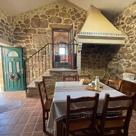 Holiday home O Balcon Do Oitaven, Vuestra Privada En Galicia