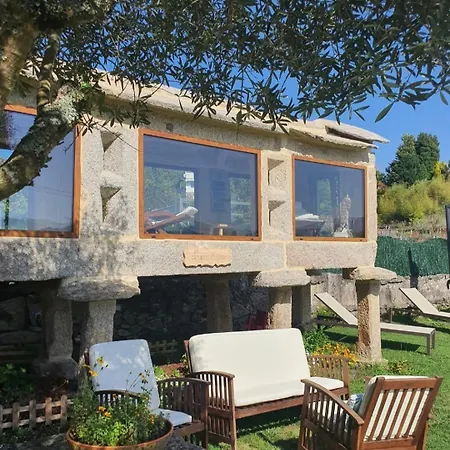 Holiday home O Balcon Do Oitaven, Vuestra Privada En Galicia *
